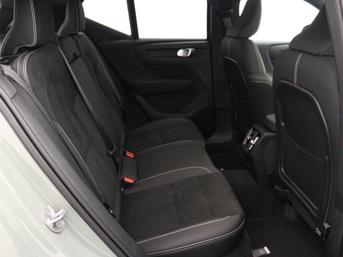 42246444 volvo xc40 extended plus 20 velgen getint glas 7e7578