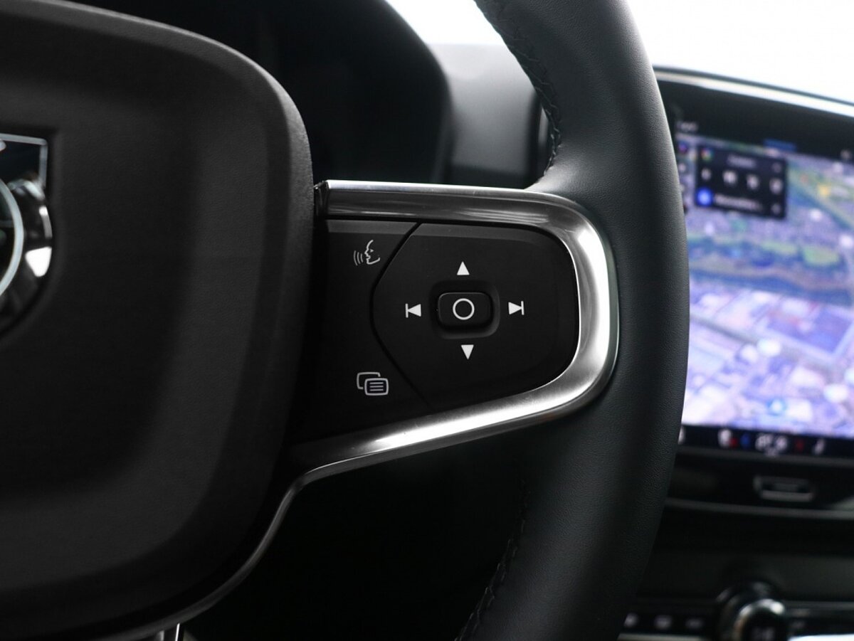 42438640 volvo c40 extended range core 82 kwh climate pakket 53