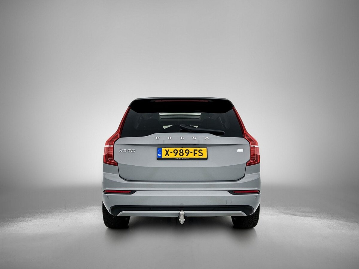 46666036 volvo xc90 2 0 t8 awd u dark 3
