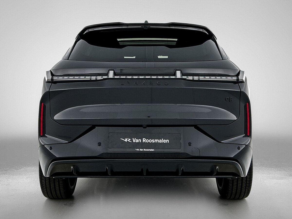 47120059 lynk co 08 1 5 more 345 pk 200km phev full option dealer demo 3