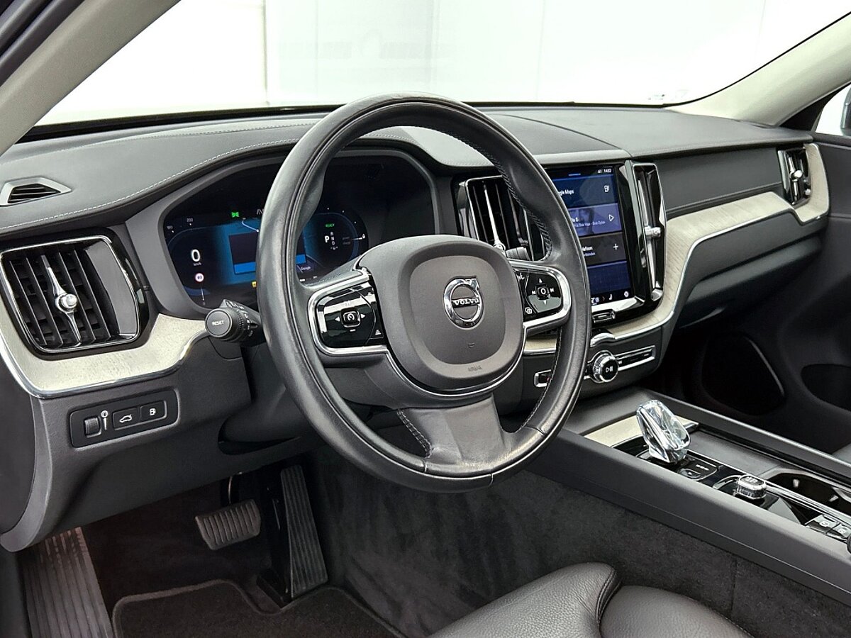 48687691 volvo xc60 2 0 t6 inscription pano 20 inch long range leder dash 63
