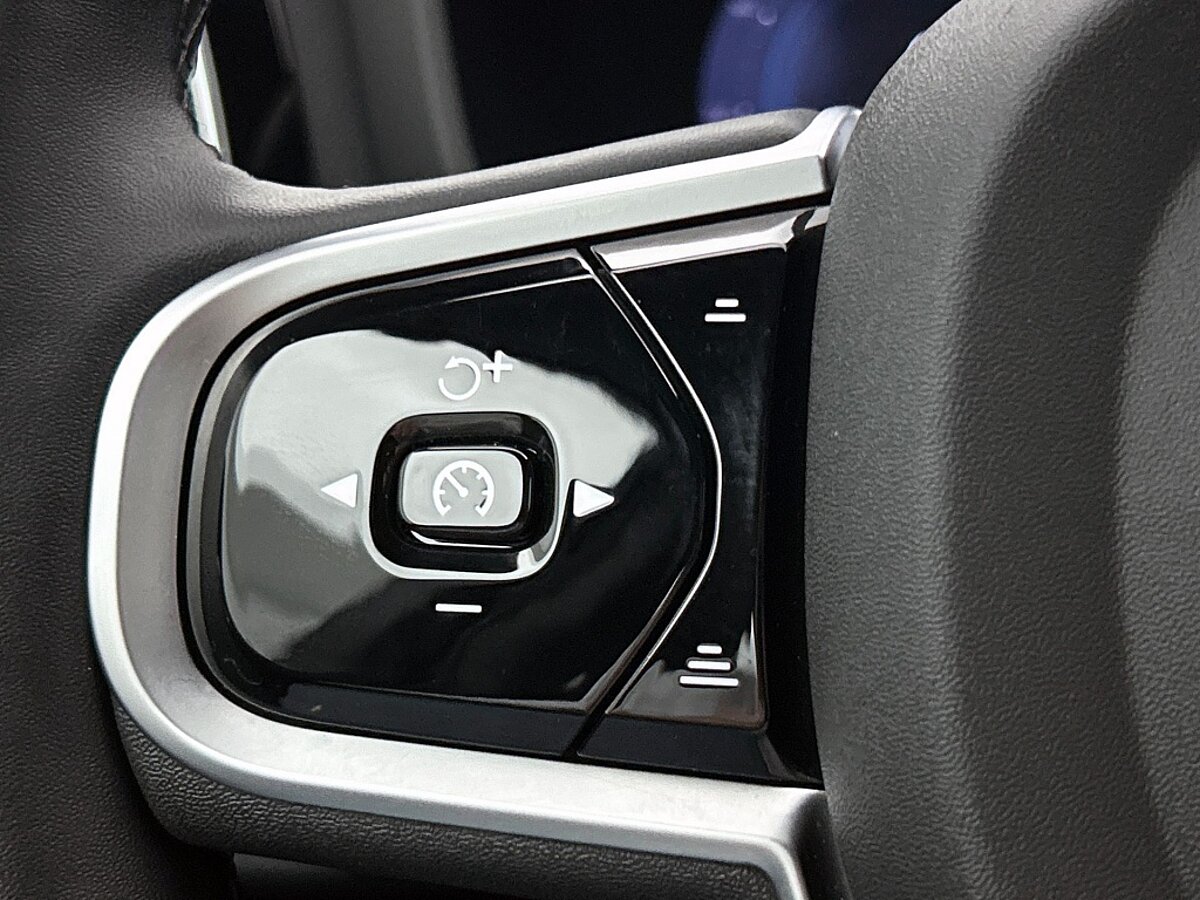 49294915 volvo v60 2 0 t6 awd plus dark trekhaak harman kardon leder 25