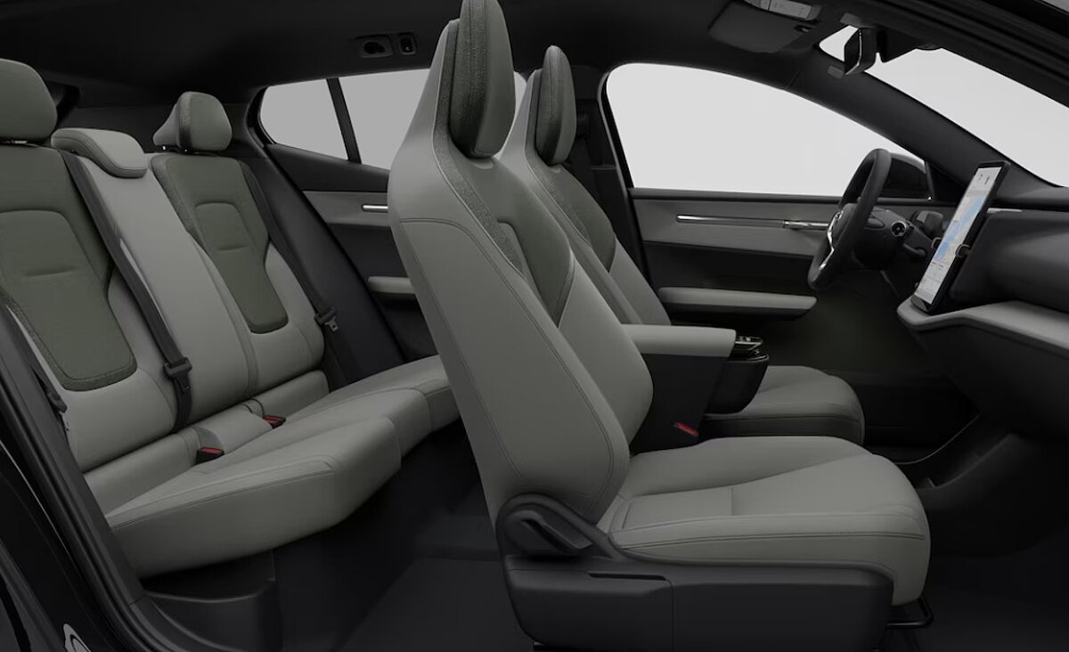 49403949 volvo ex30 extended plus 69 kwh 4 02