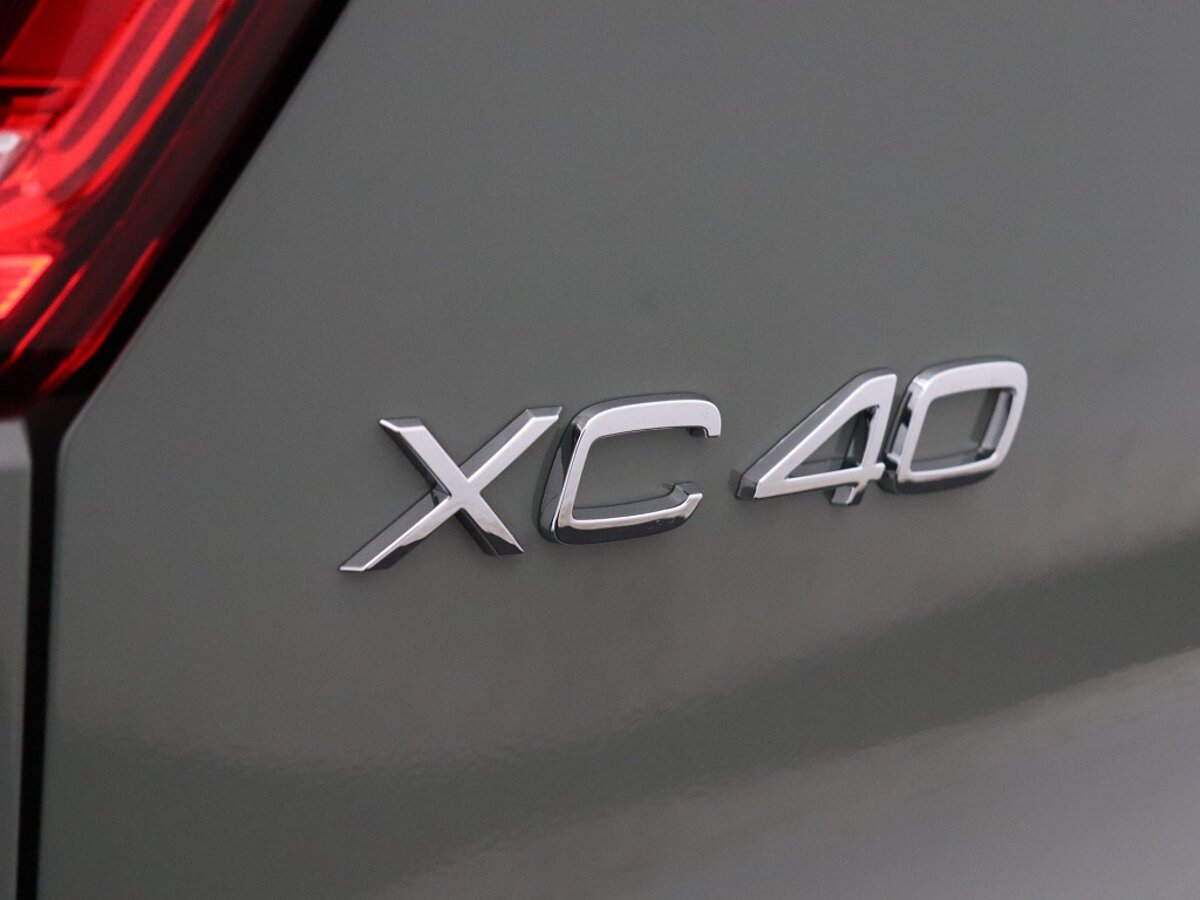 37925014 volvo xc40 extended plus 82 kwh 2701c1