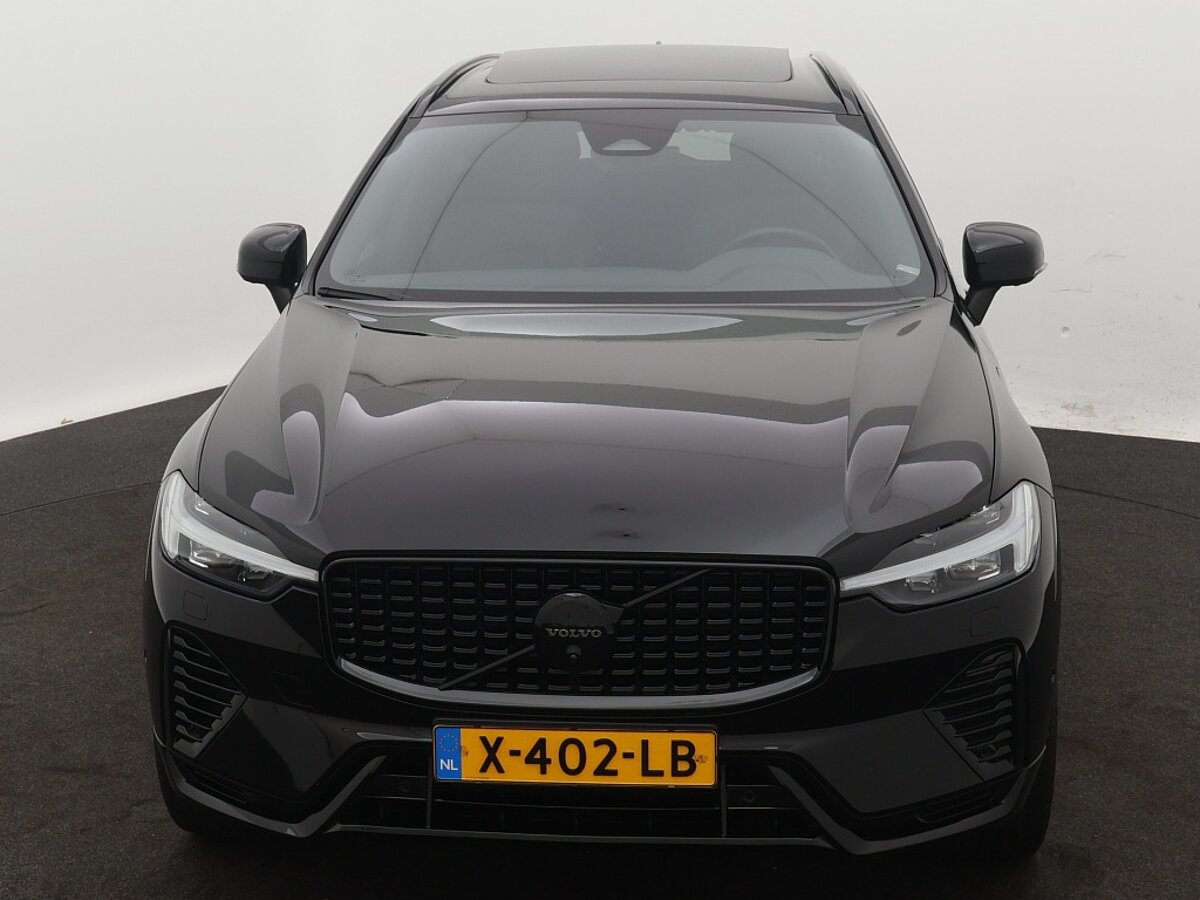 43852731 volvo xc60 2 0 t8 awd plus black edition trekhaak harman kardon full 9 04