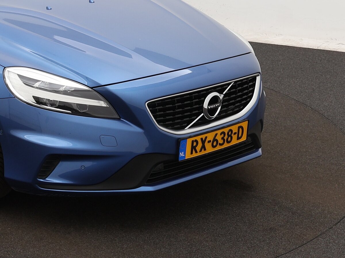 35542103 volvo v40 2 0 t4 business sport panorama dak parkeercamera 67