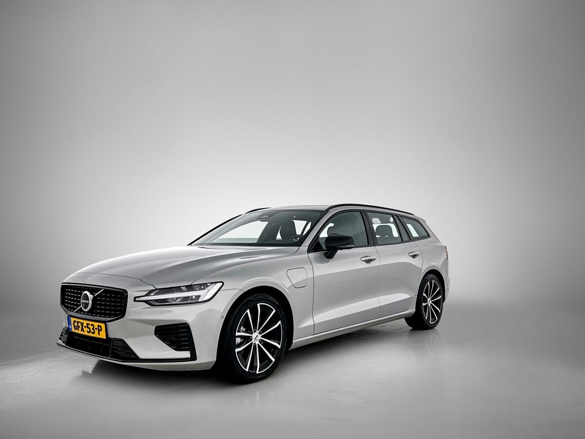 45432779 volvo v60 2 0 t6 plus trekhaak panorama dak 360 camera 2 03