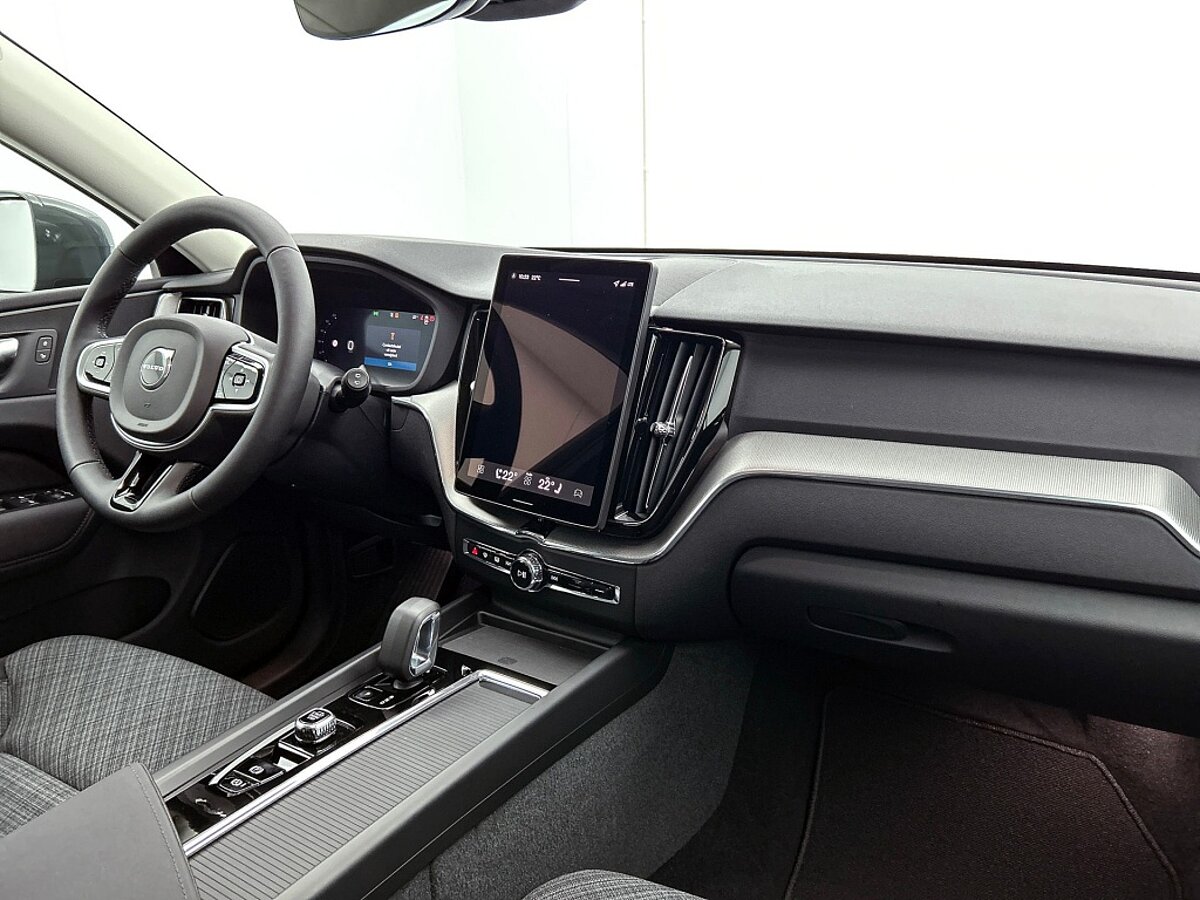 46518073 volvo xc60 xc60 t6 awd essential actie van 66130 voor 60 700 driver a 22