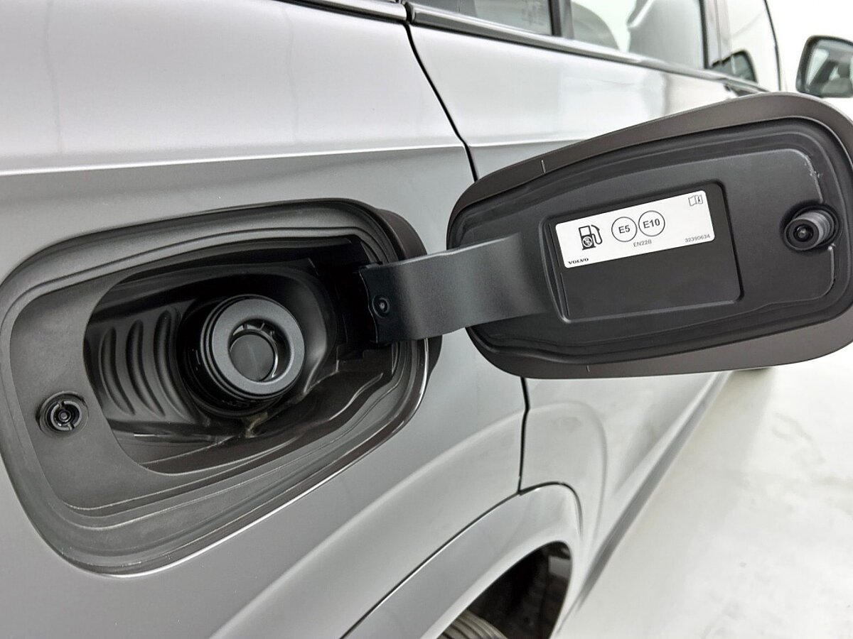 47022447 volvo xc90 2 0 t8 awd ultra dark luchtvering massage nappa ventilatie e229ba