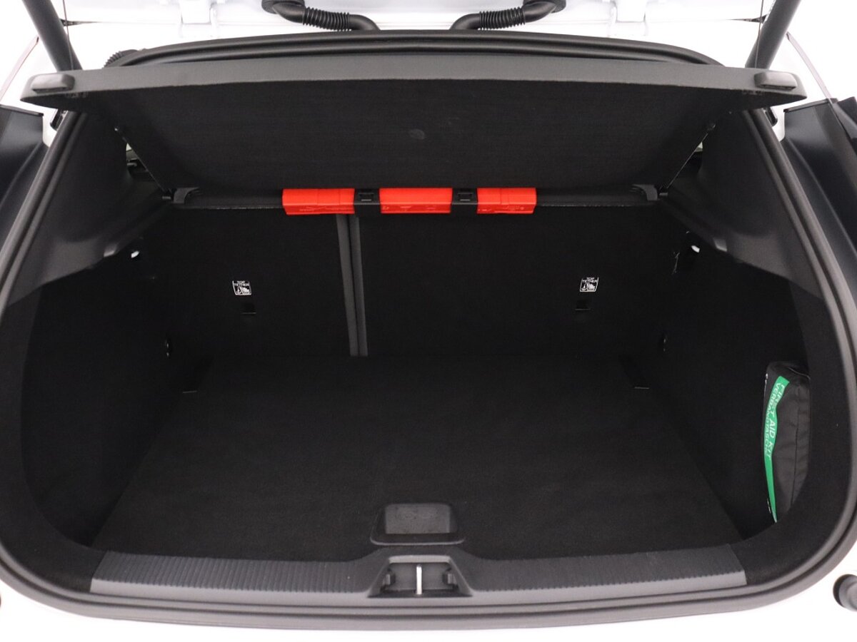 43730402 volvo ex30 extended plus 69 kwh climate pack 90