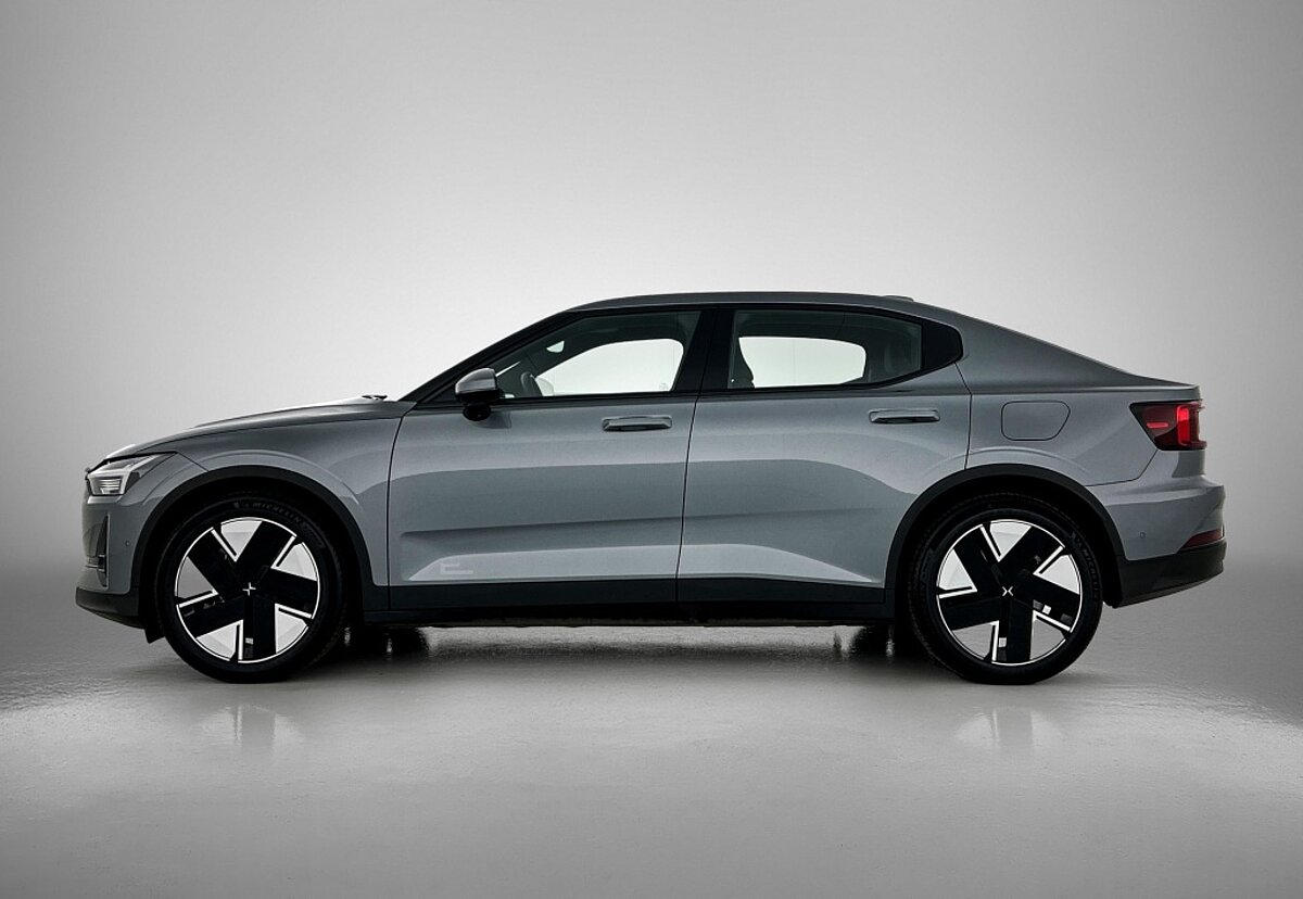 46401148 polestar 2 long range single motor 82kwh plus pixel led 2 01