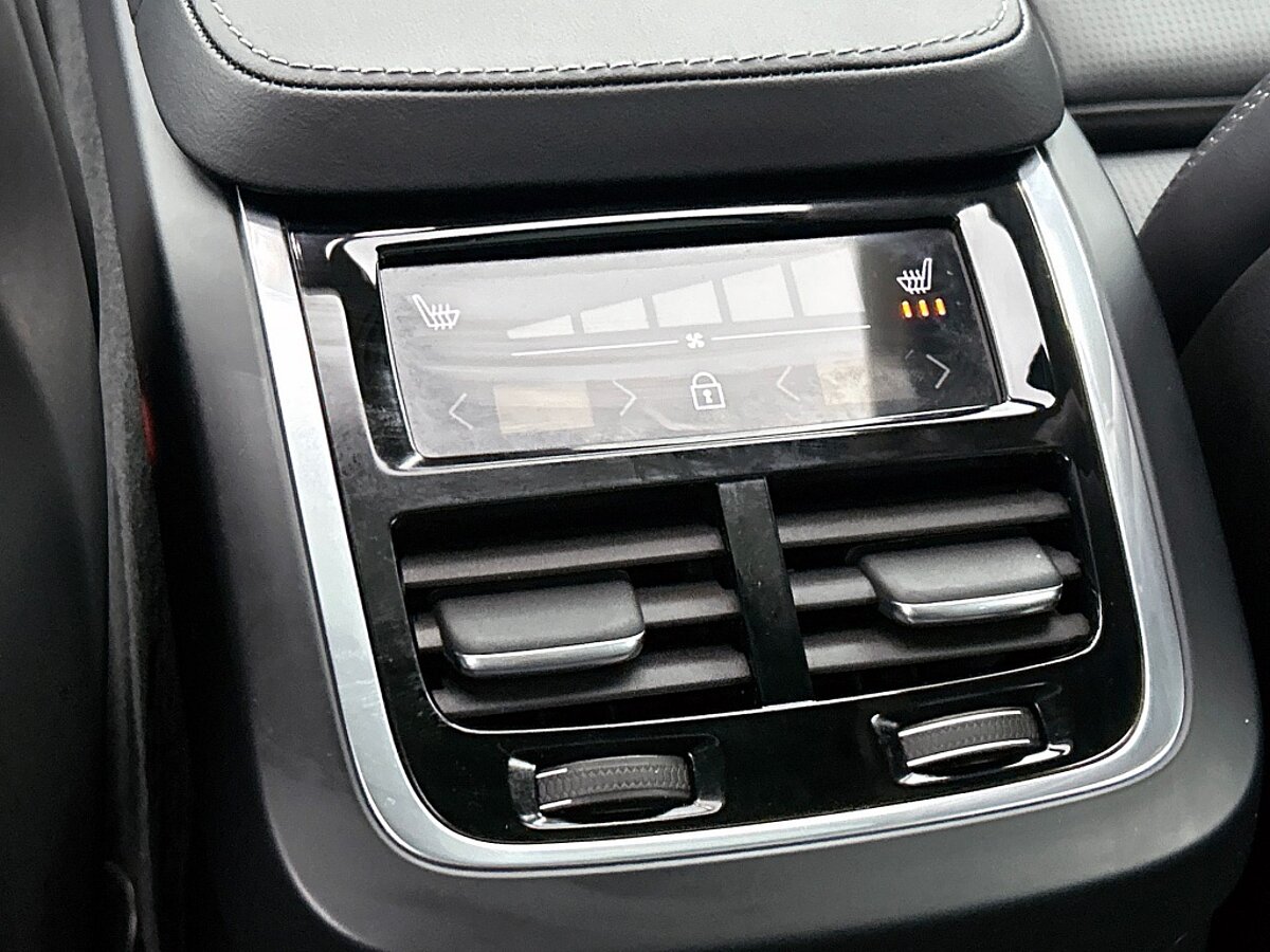 46446120 volvo xc90 2 0 t8 awd ultra dark bowers wilkins luchtvering trekhaak 04
