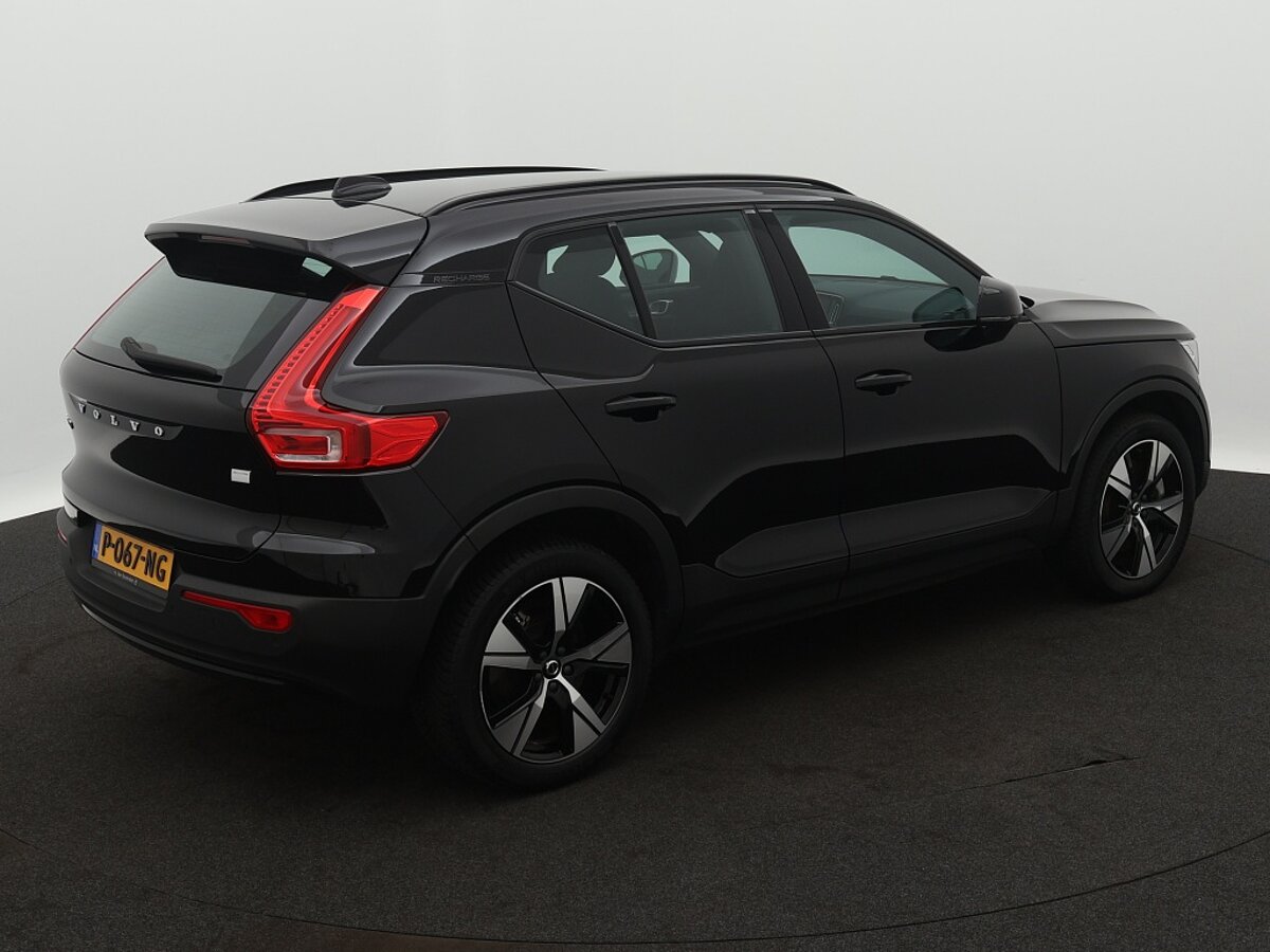 43889575 volvo xc40 recharge core stoelverwarming camera all season 39
