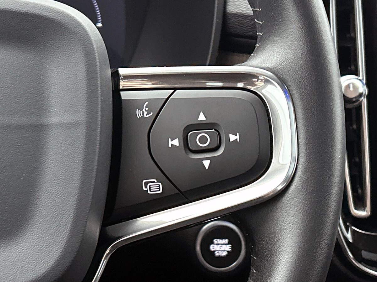 45850063 volvo xc40 1 5 t5 phev inscription leder panorama dak 92