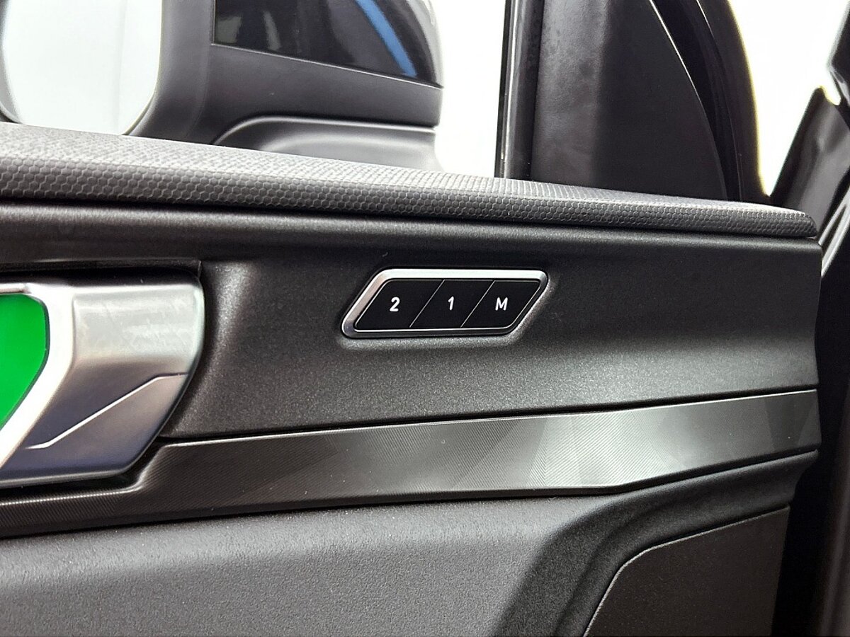 46588614 lynk co 01 1 5 phev business ed schuifdak 360 camera climate adapt 9
