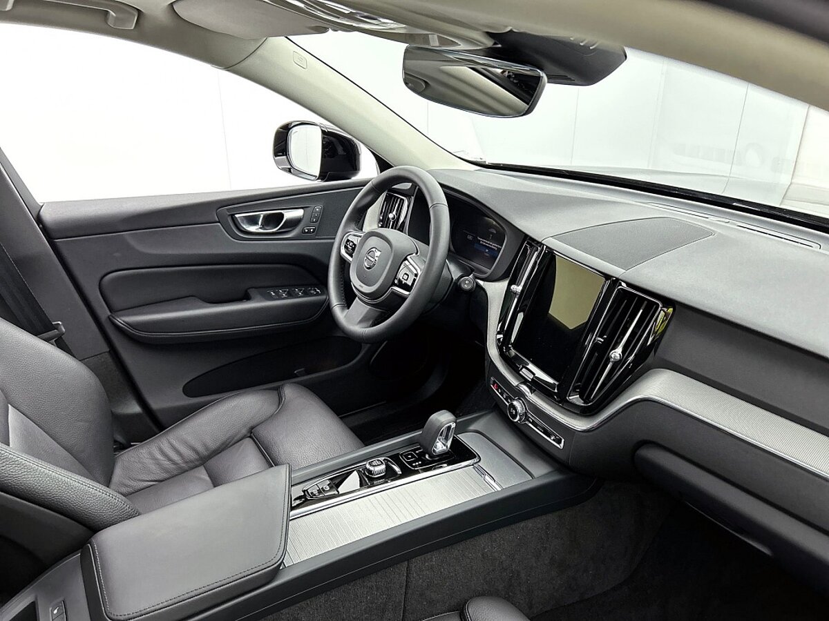 46738002 volvo xc60 2 0 t6 awd plus dark trekhaak 360a camera 64