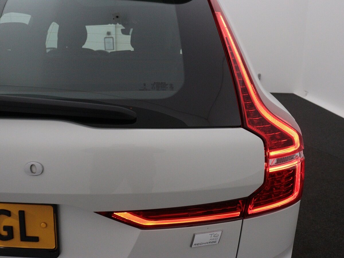 45353278 volvo xc60 2 0 t6 awd ultimate dark 80