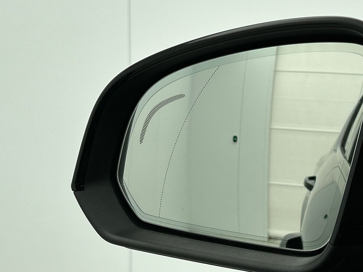 47459109 volvo xc40 2 0 b4 plus dark 46