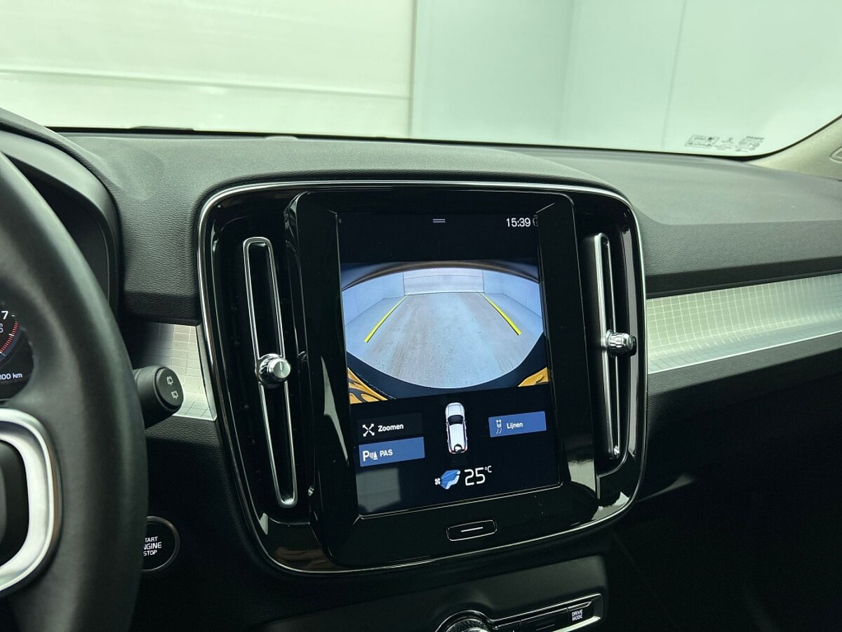 48792440 volvo xc40 t3 momentum pro camera elektrische klep styling kit 56