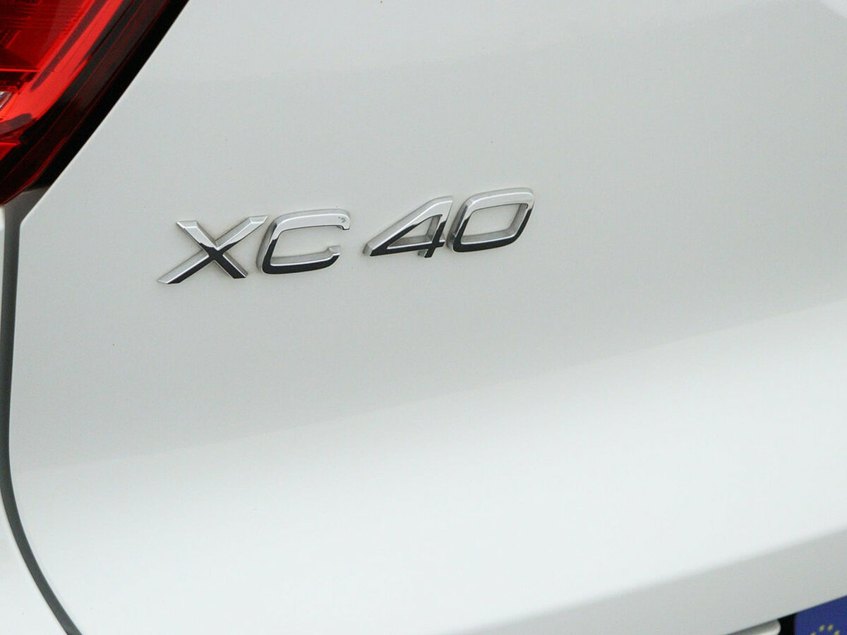 34254965 volvo xc40 1 5 t3 r design panorama dak lichtmetalen velgen memory se 5a22a5