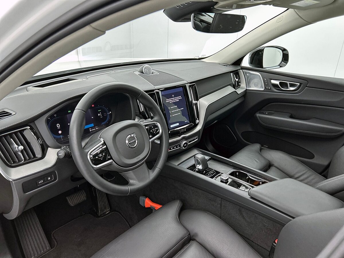 49302488 volvo xc60 t6 recharge awd ultimate dark bowers wilkins luchtvering 61