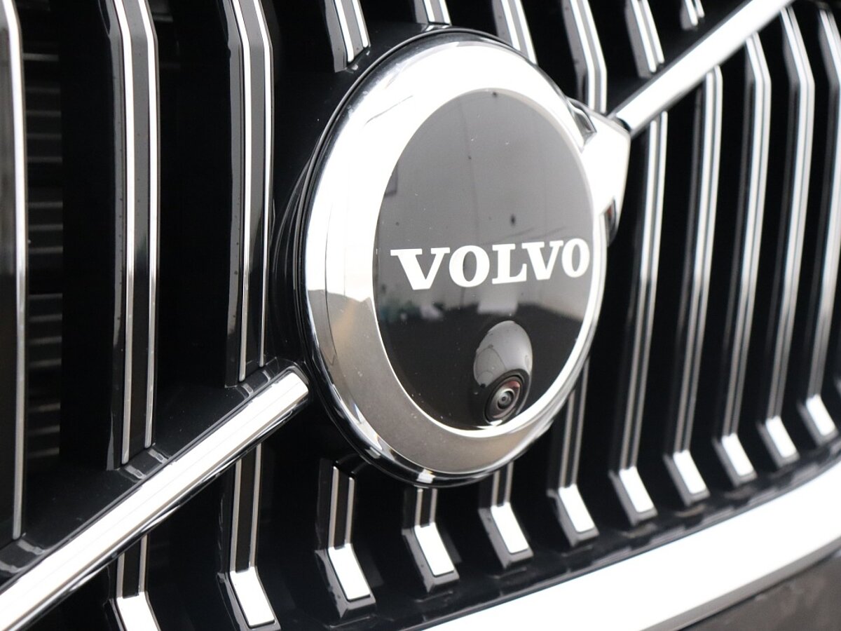 41464877 volvo xc60 2 0 t6 awd ultimate bright 3f5142