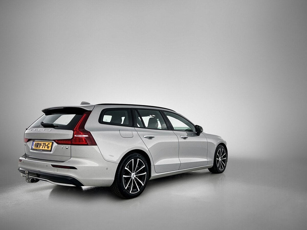 47269153 volvo v60 2 0 t6 plus dark trekhaak sport leder 360 blis pilot 5 01