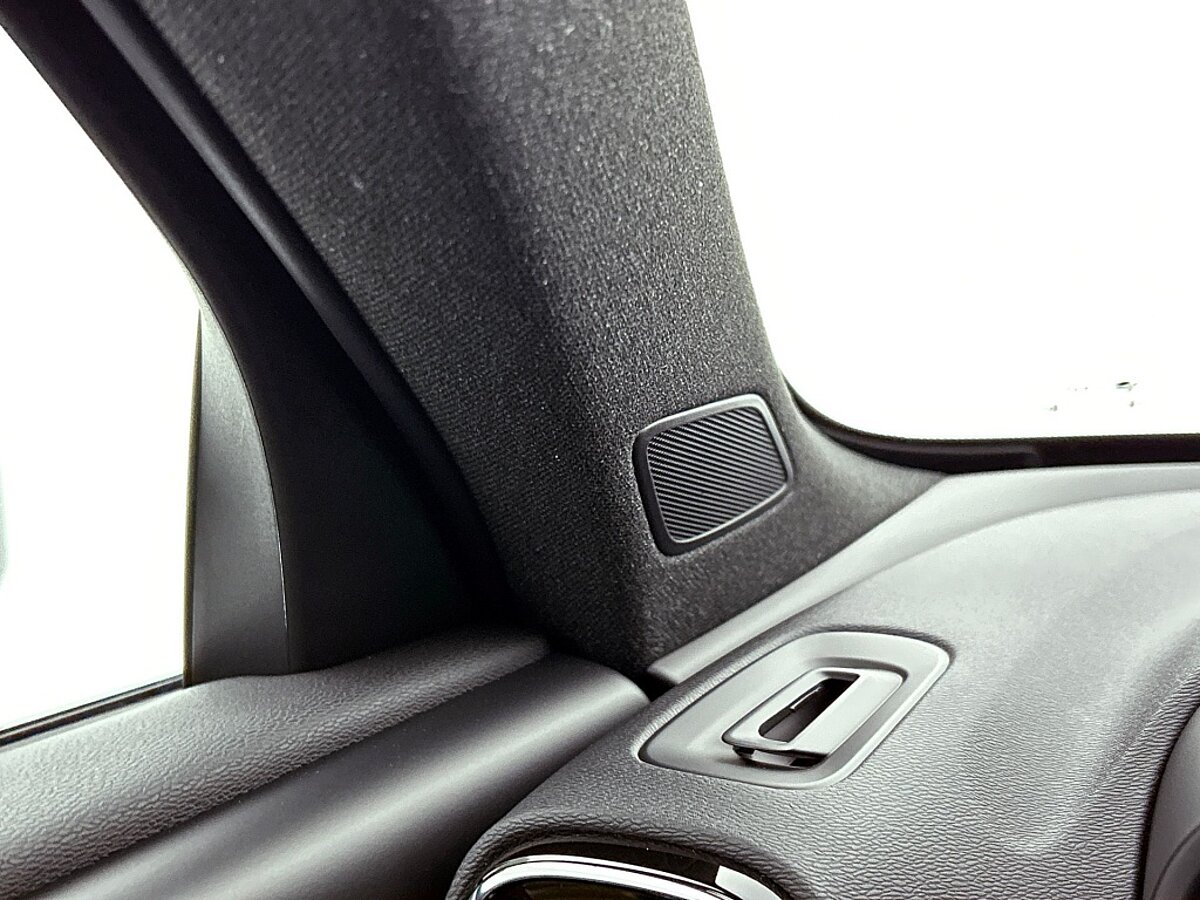 48723966 volvo xc40 2 0 b4 plus dark trekhaak blis harman kardon audio 80