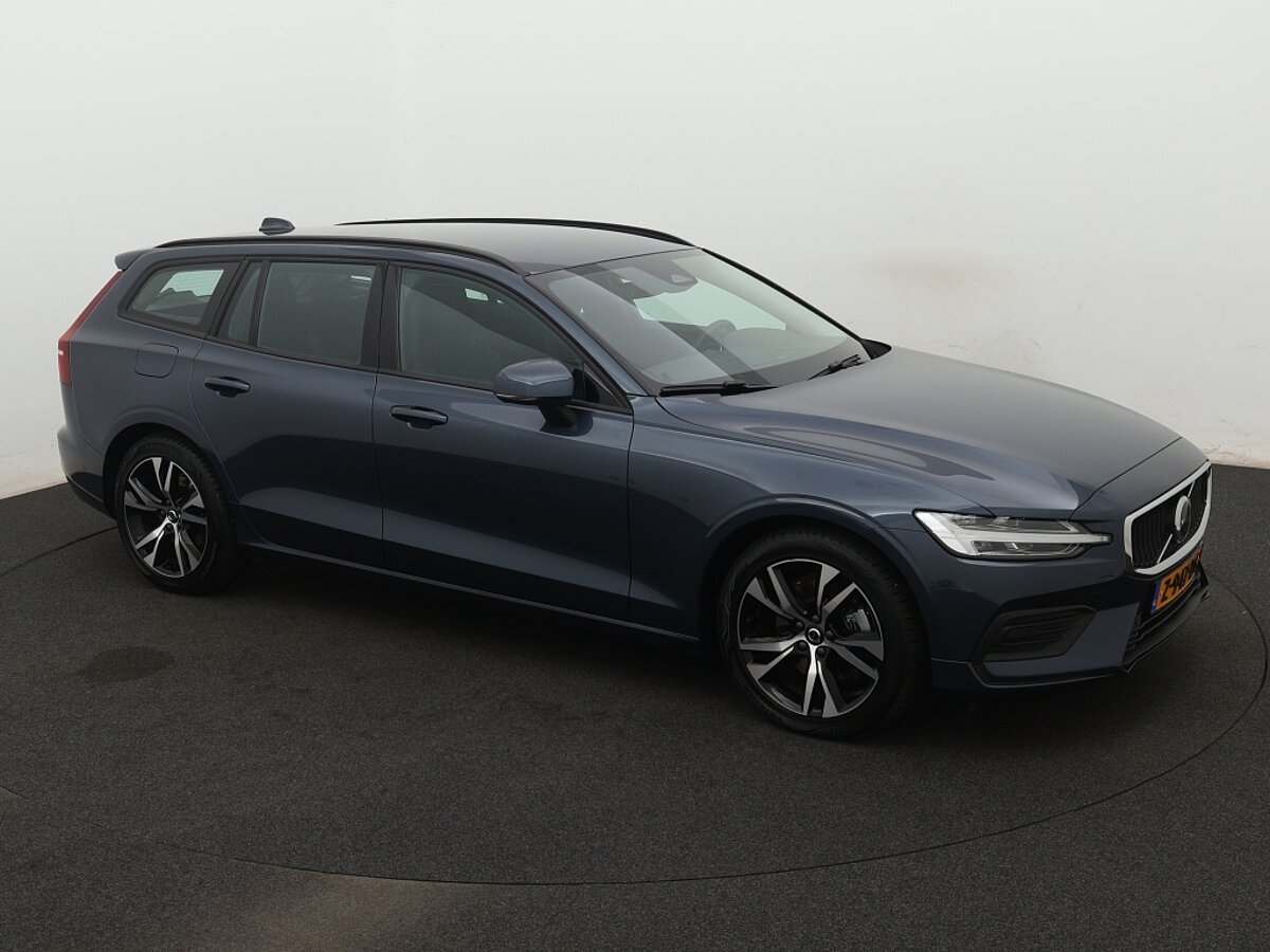 40000939 volvo v60 2 0 b3 essential edition 6c8144