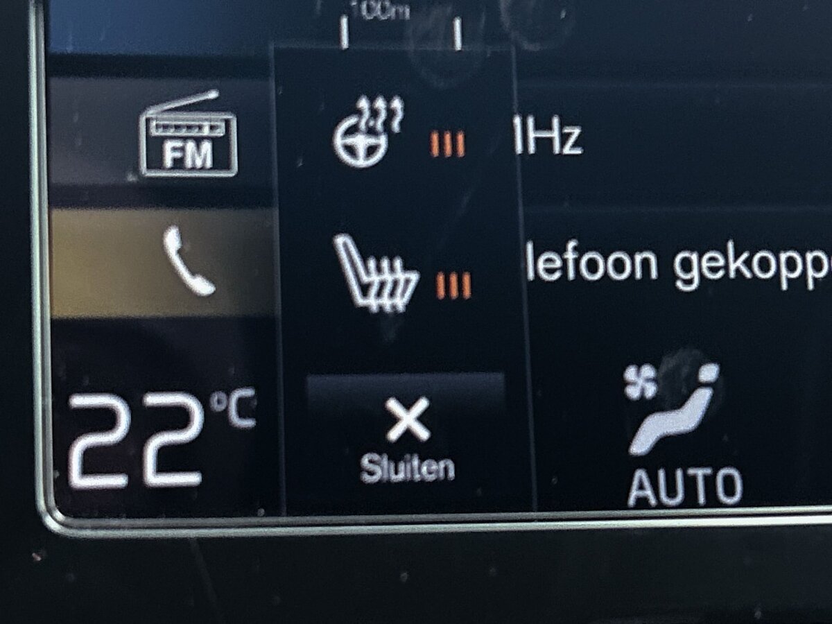 44319570 volvo xc40 t4 recharge r design 20 camera leder nubuck b10104