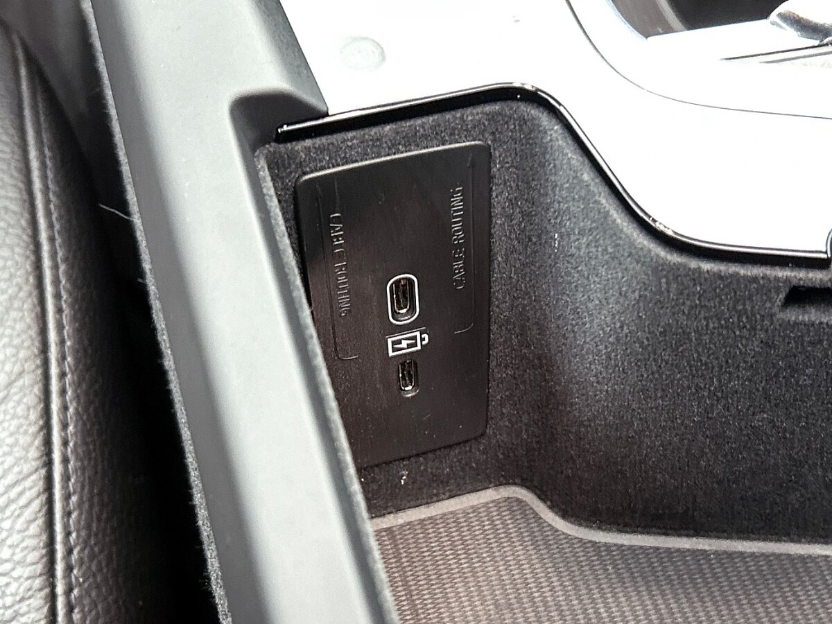 49049459 volvo xc60 t6 inscription pano longe range trekhaak 360 20 inch 48