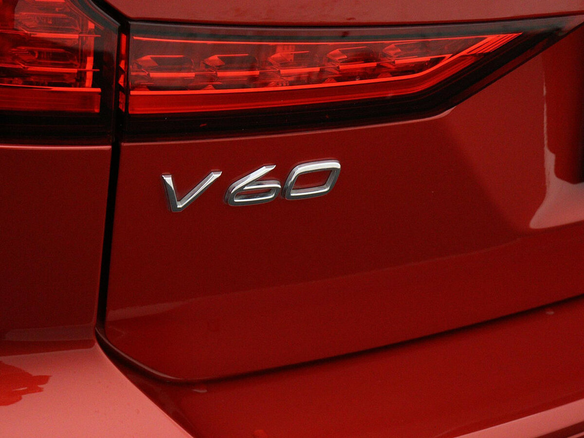 34202853 volvo v60 2 0 t5 r design 49