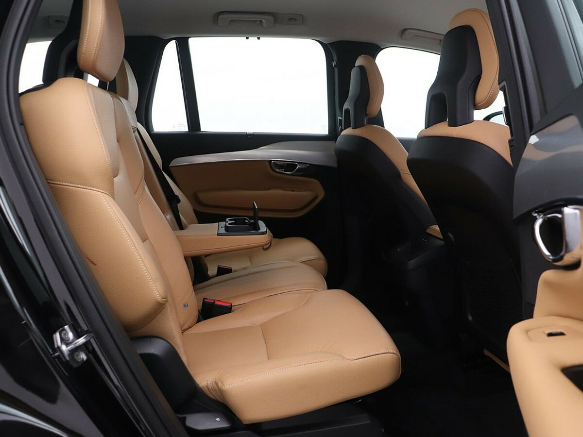 34255240 volvo xc90 2 0 d5 awd momentum 12 maanden garantie leder 7754b8