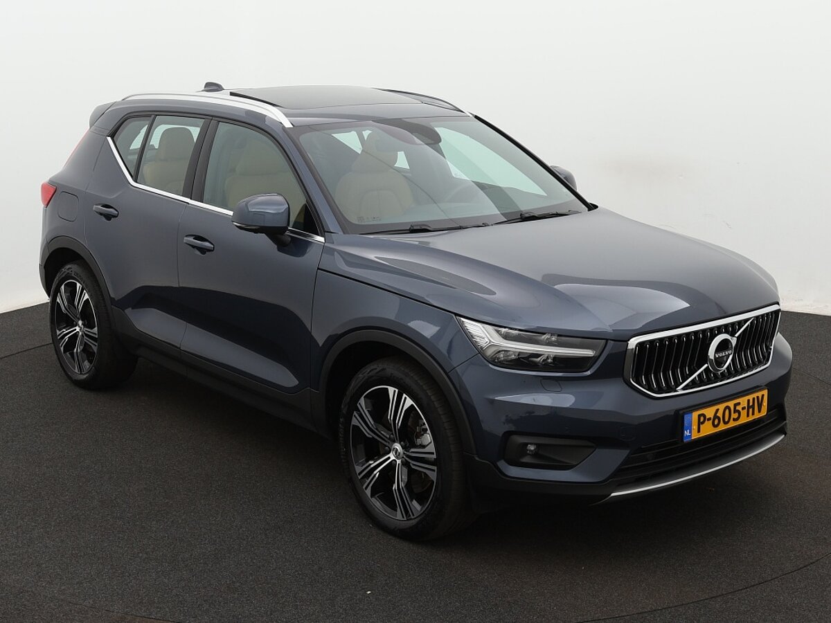 35487775 volvo xc40 1 5 t5 phev inscription panomama dak harman kardon leder 8 06