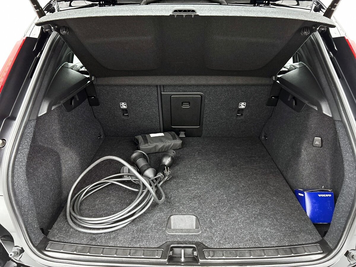 45493914 volvo xc40 t4 recharge inscription expression 04