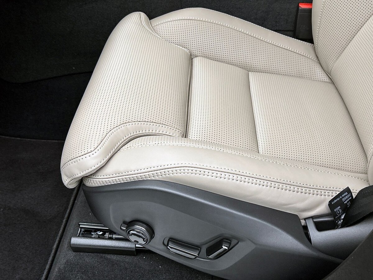 46553301 volvo xc90 xc 90 t8 awd ultra bright voorraad luchtvering stoelventil 23