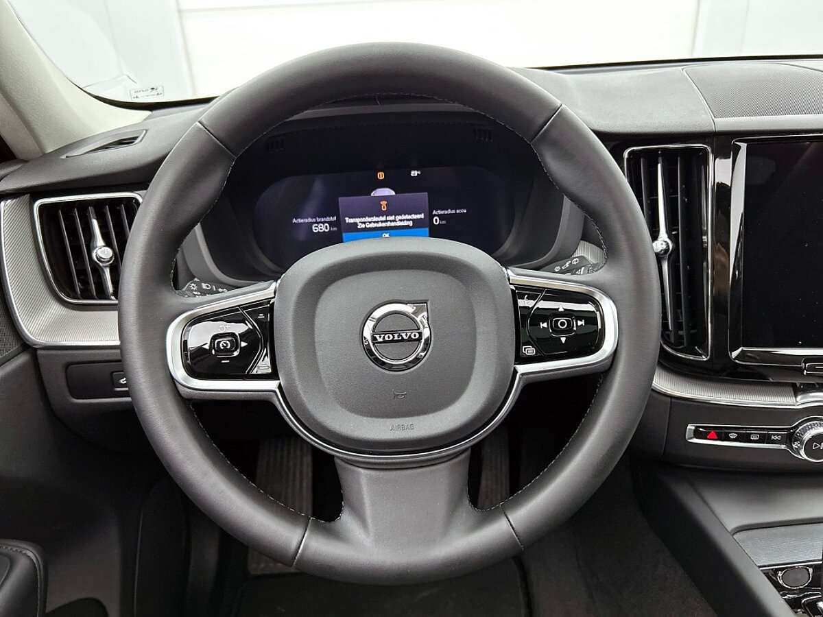 46738002 volvo xc60 2 0 t6 awd plus dark trekhaak 360a camera 58