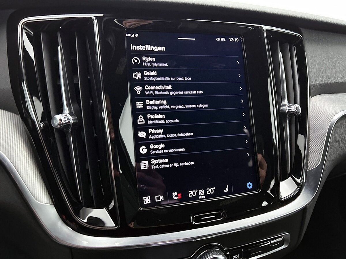 47633975 volvo v60 2 0 t6 plus dark trekhaak sport leder 360 blis pilot 03