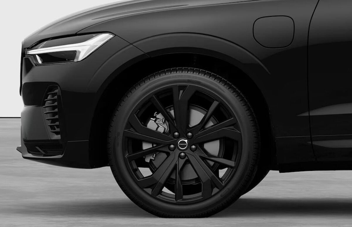 49399511 volvo xc60 2 0 t6 awd plus black edition 5 01