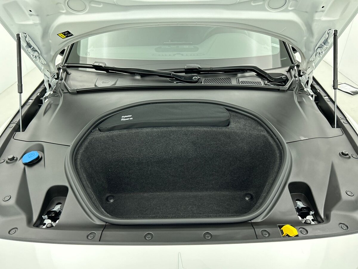 49559838 polestar 2 lrsm 82 kwh pilot plus trekhaak 74