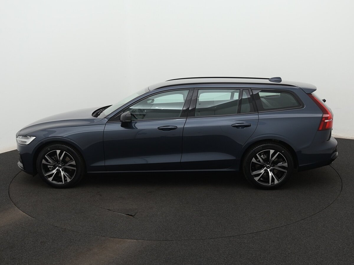 40173625 volvo v60 v60 b4 plus dark harman kardon audio nieuw uit voorraad 2 14