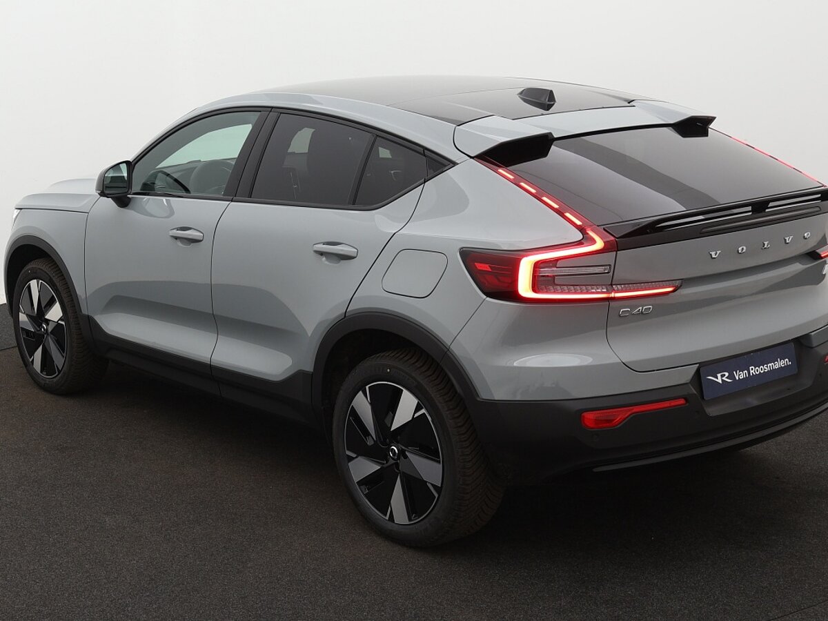 42792313 volvo c40 extended plus 82 kwh camera stoelverwarming getint glas 3 07