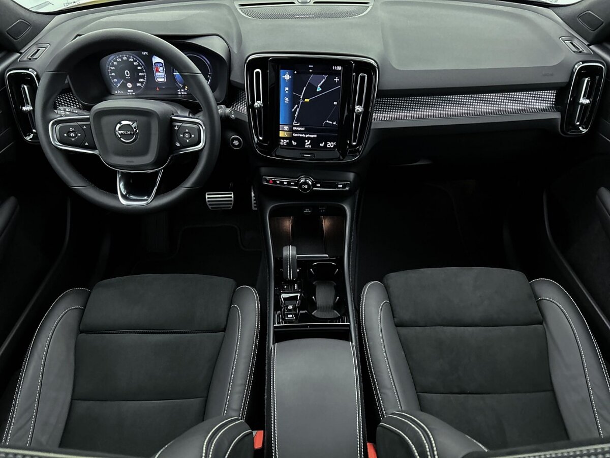 44986349 volvo xc40 1 5 t4 recharge r design 6 12