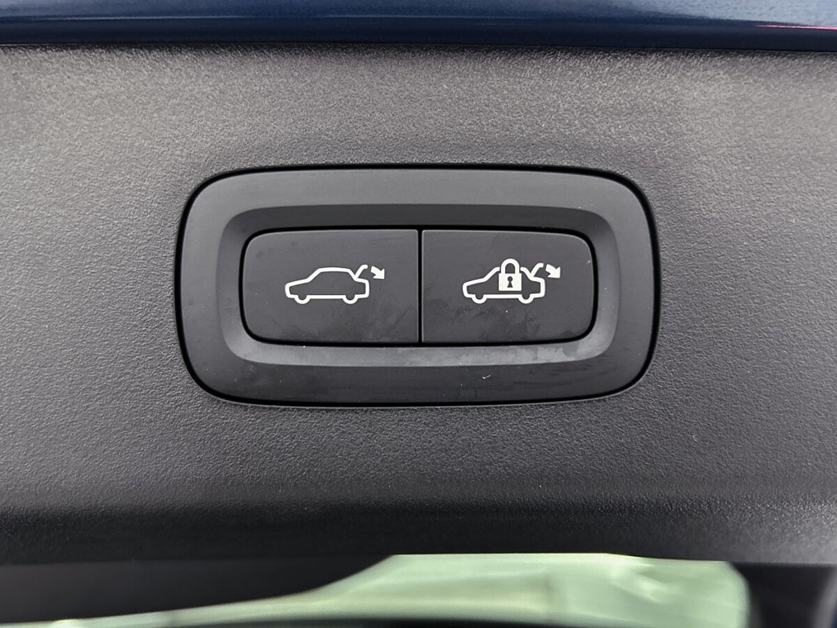 46061588 lynk co 01 1 5 phev business ed schuifdak 360 camera climate adapt 79
