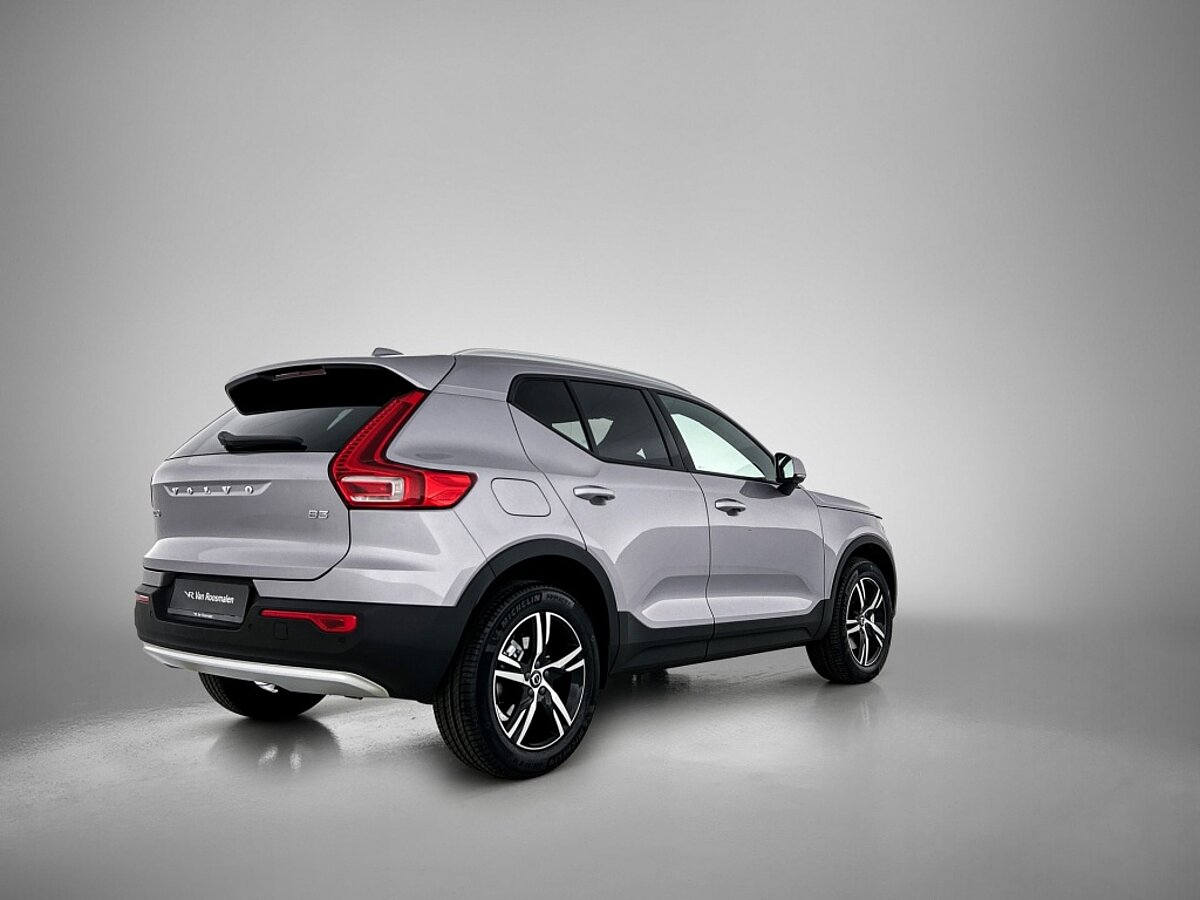 48324128 volvo xc40 2 0 b3 core business edition climate pack 4 02