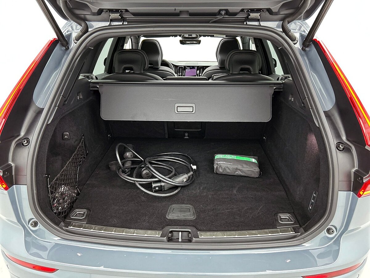 48340442 volvo xc60 2 0 t6 plug in hybrid awd ultimate dark luchtvering trekhaak 58