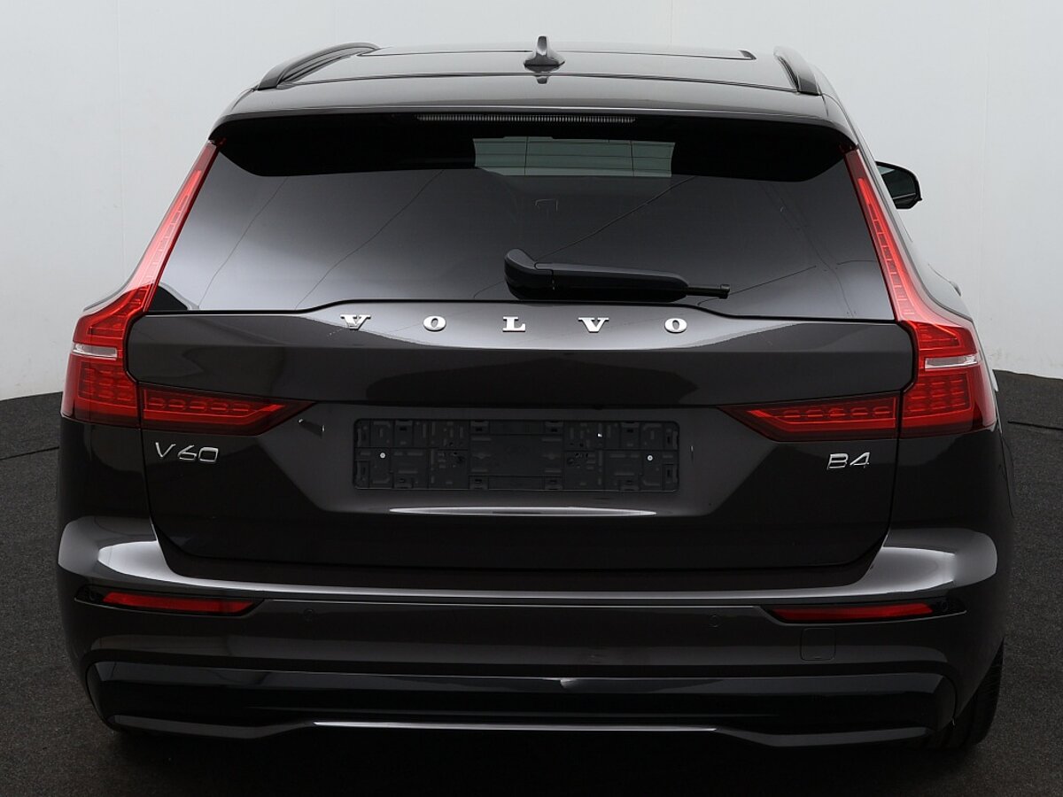 45734638 volvo v60 b4 plus dark 19 lm panoramadak 4