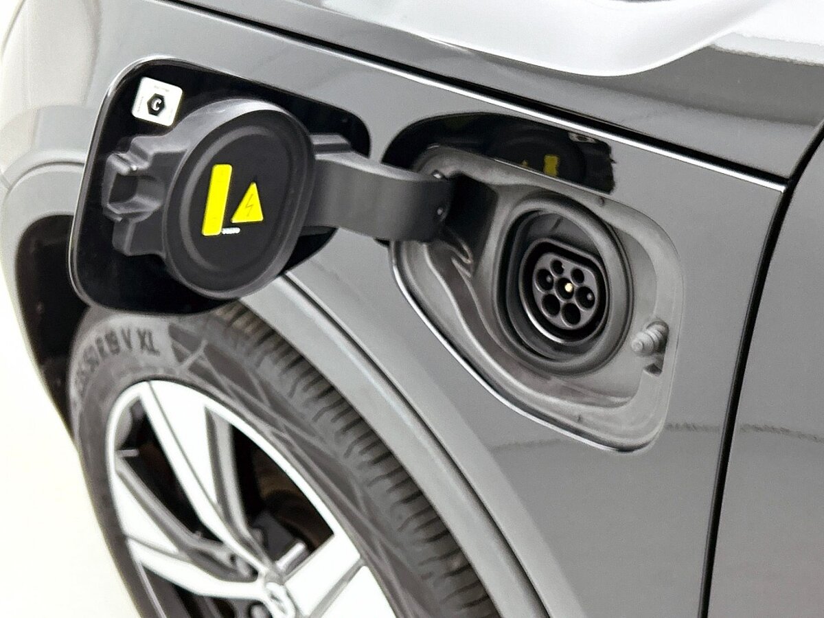 45916109 volvo xc40 1 5 t4 recharge r design 360ao camera panoramadak trekhaak 47