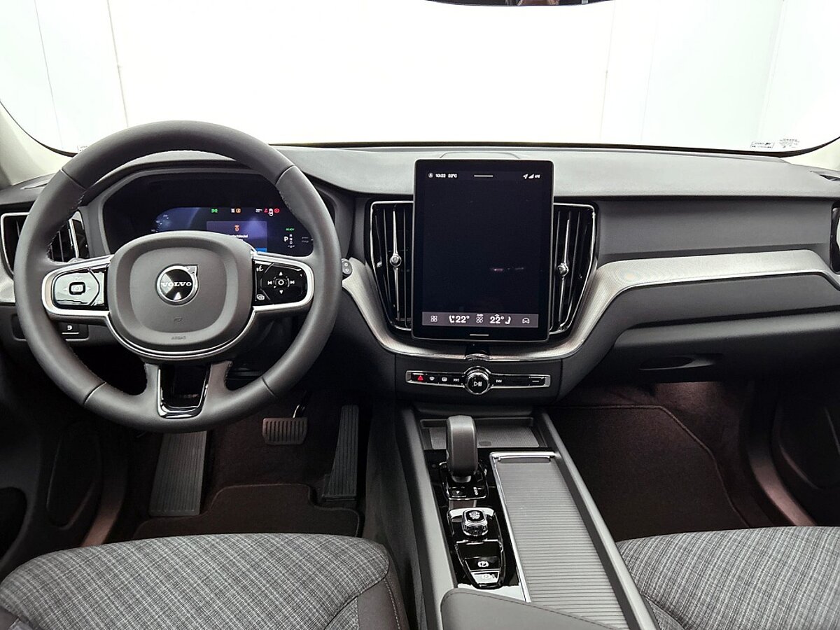 46518073 volvo xc60 xc60 t6 awd essential driver assist climate pack park assi 50