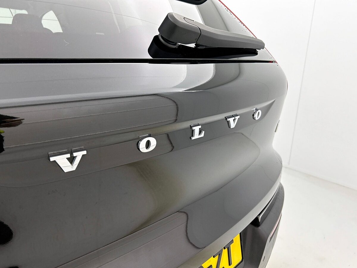 46763552 volvo xc40 1 5 t4 inscription 20 inch leder camera 44